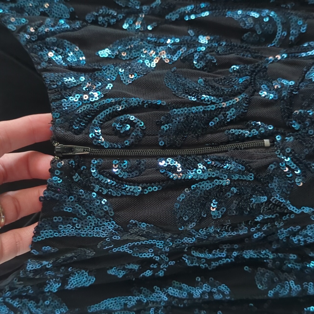 Azalea Formal High Slit Sequin Prom Dress HTF 🔵 & black - Picture 11 of 14